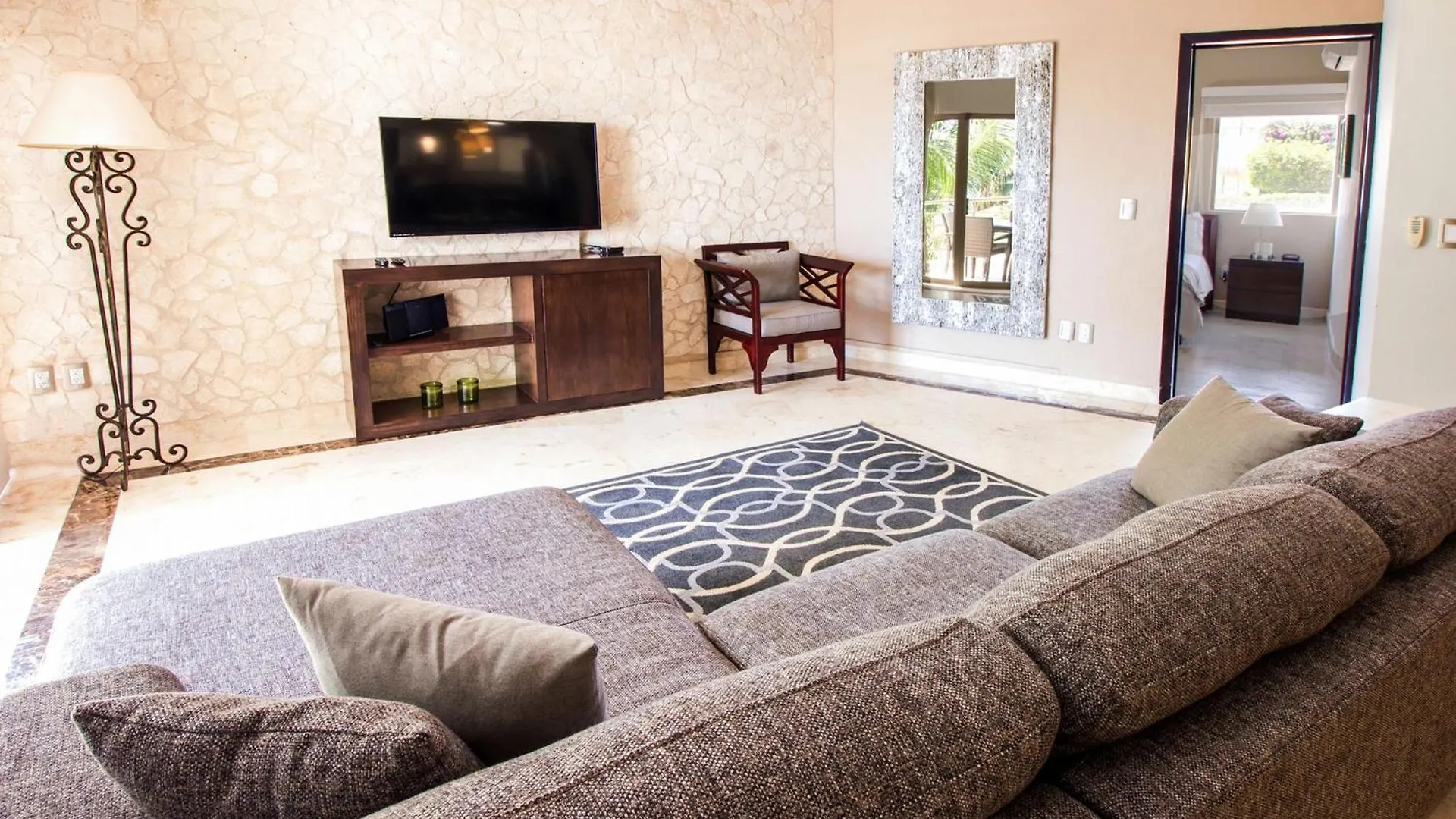 Apartment 201 Corto Maltes 3 Bedroom Apt Ocean View Playa del Carmen