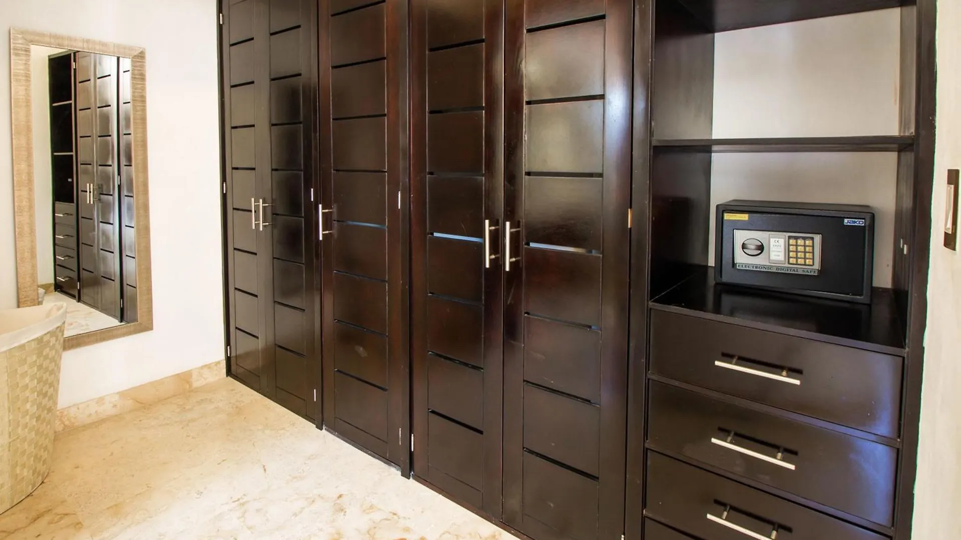 Appartamento Departamento 201 Corto Maltes Playa del Carmen Messico